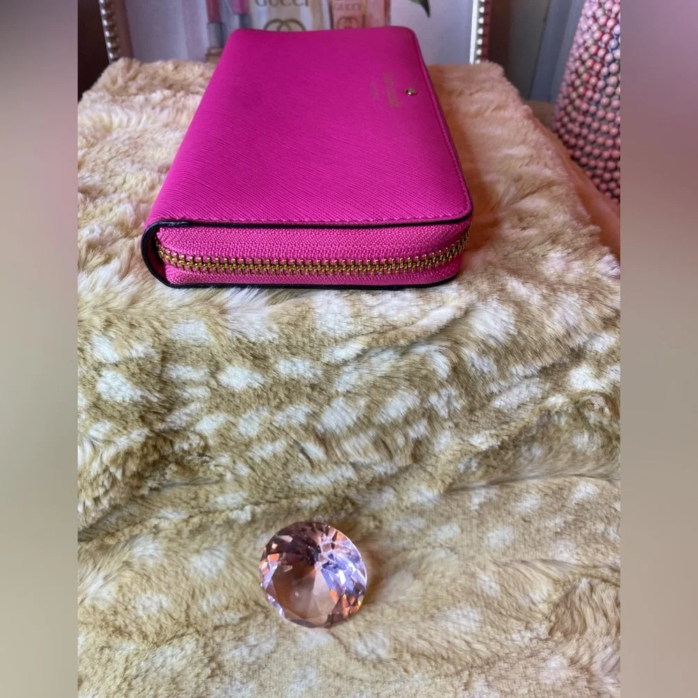 Kate Spade Cedar Street Lacey New York Wallet - Picture 11 of 11